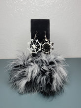 Load image into Gallery viewer, Spider Web Fluff Earrings
