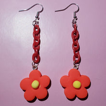 Load image into Gallery viewer, Chunky Floral Earrings
